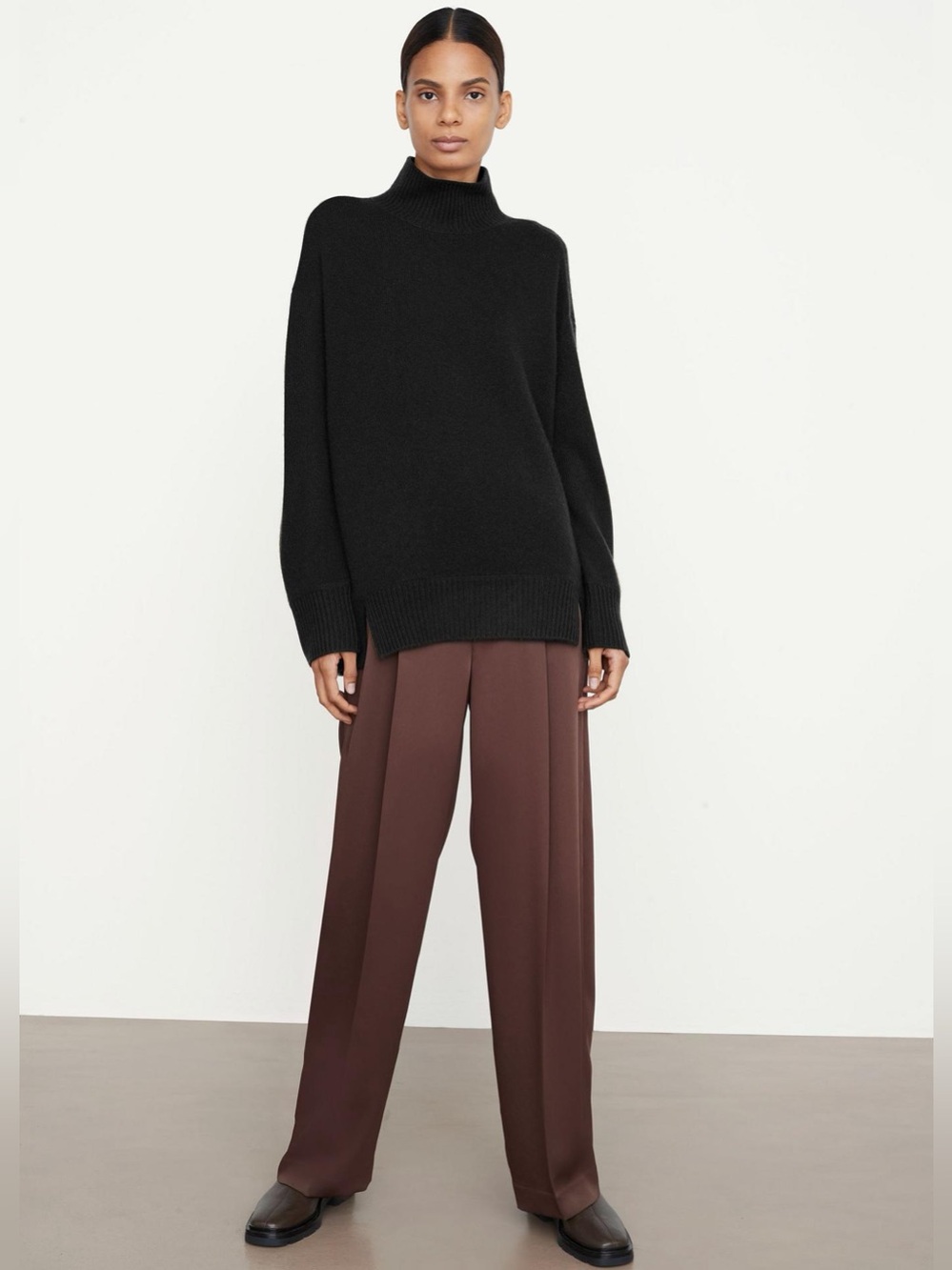 Vince 100% Cashmere Turtleneck Tunic Sweater Side Slit Black XXS NWT